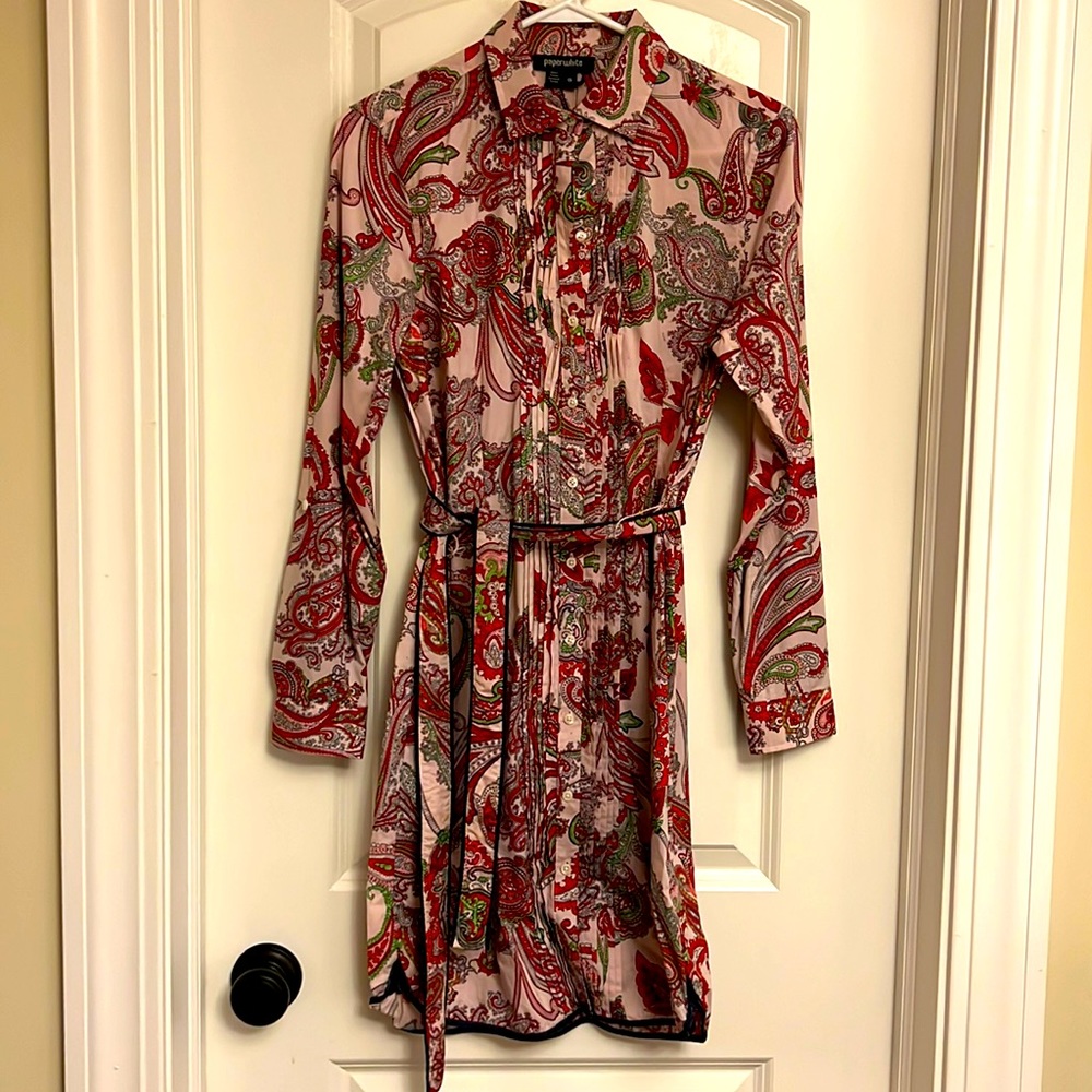 Paper White brand pink paisley shirt dress. Size 6. VGUC